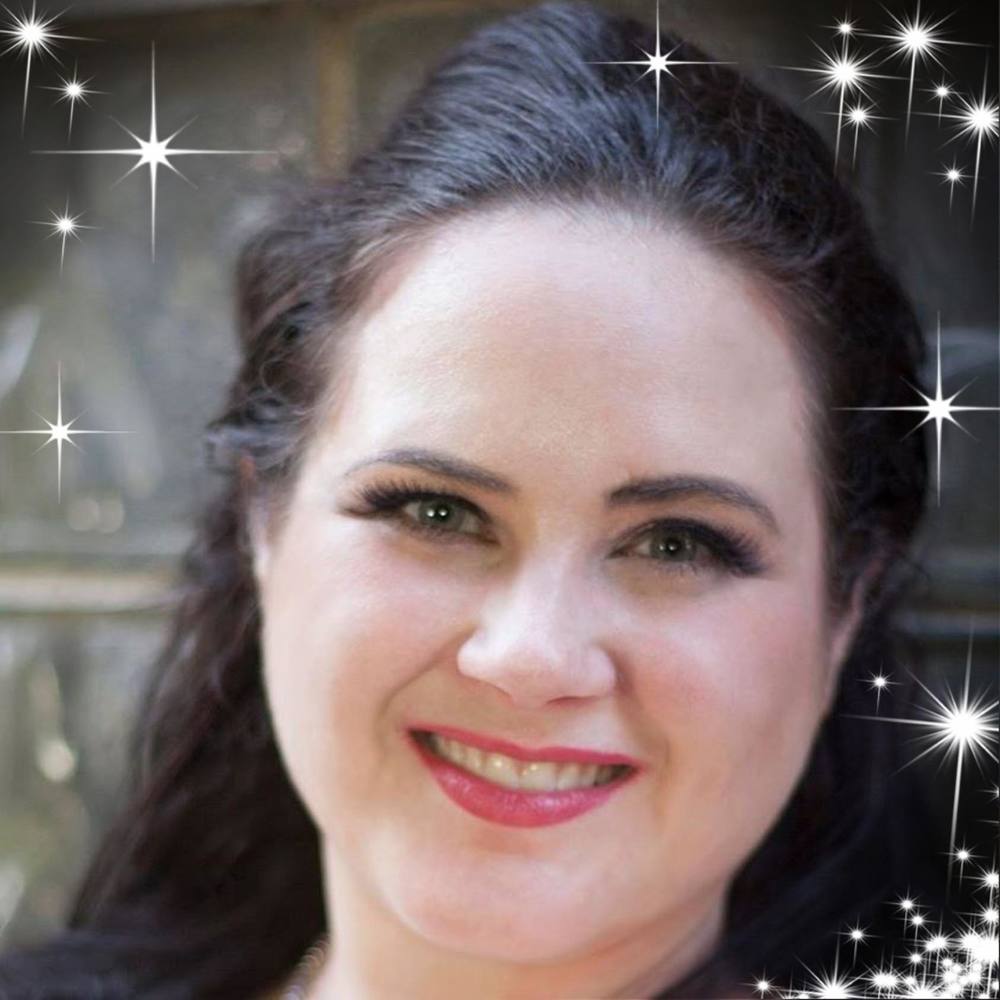 Meet your Posher, Eleni